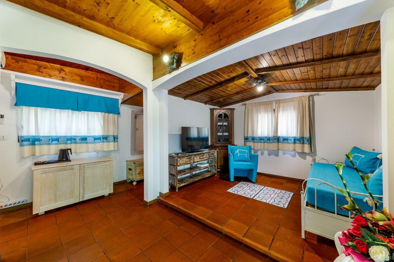 Casa Saltara (Adults Only) Villa Санта Тереза Галура Екстериор снимка